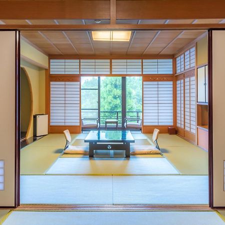 Motoyu Kosenkaku Hotel Kobe Buitenkant foto